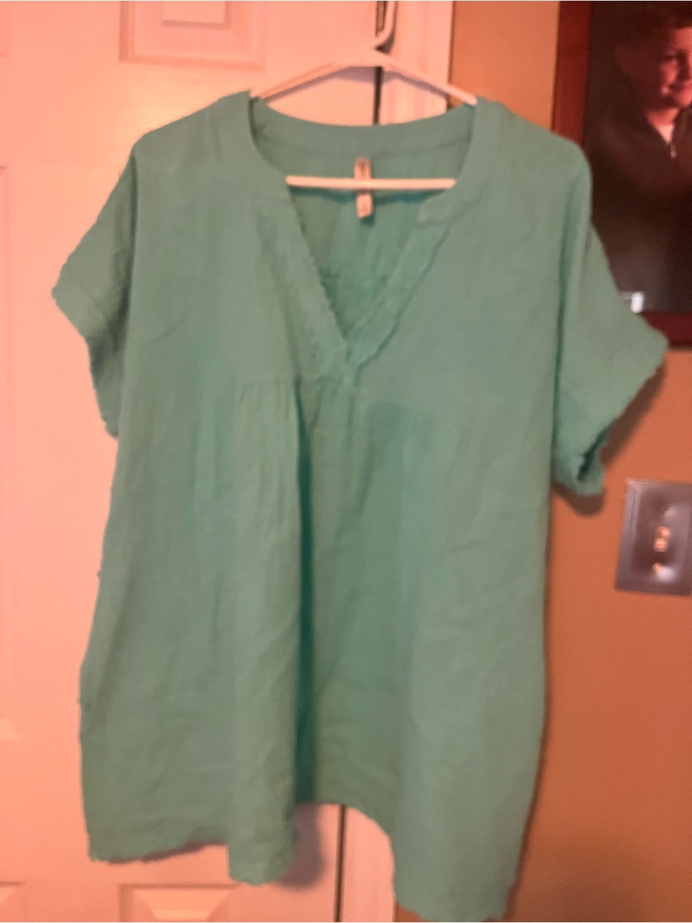 Zenana  V-Neck Tunic Top in Teal with pockets